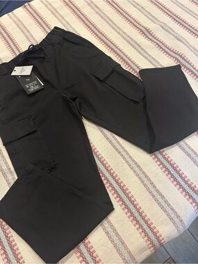 Denim & Flower Men's Black Cargo Joggers